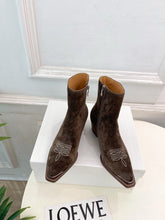 China Replica Celine Women Shoes 136usd Only